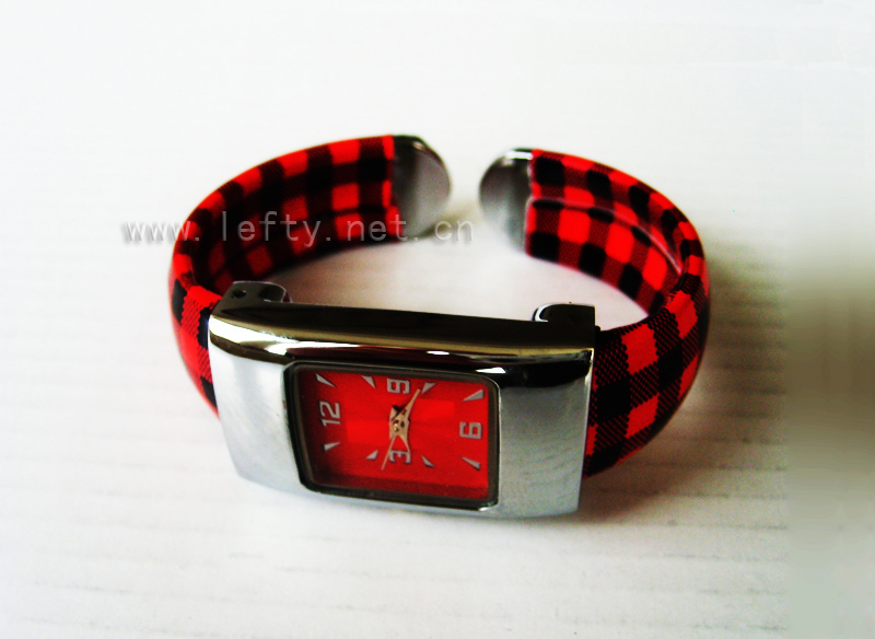 SZ-02反走时手镯表c .jpg