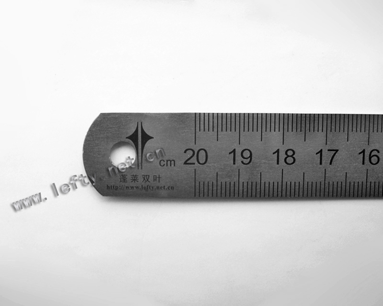 200左手钢直尺b.jpg