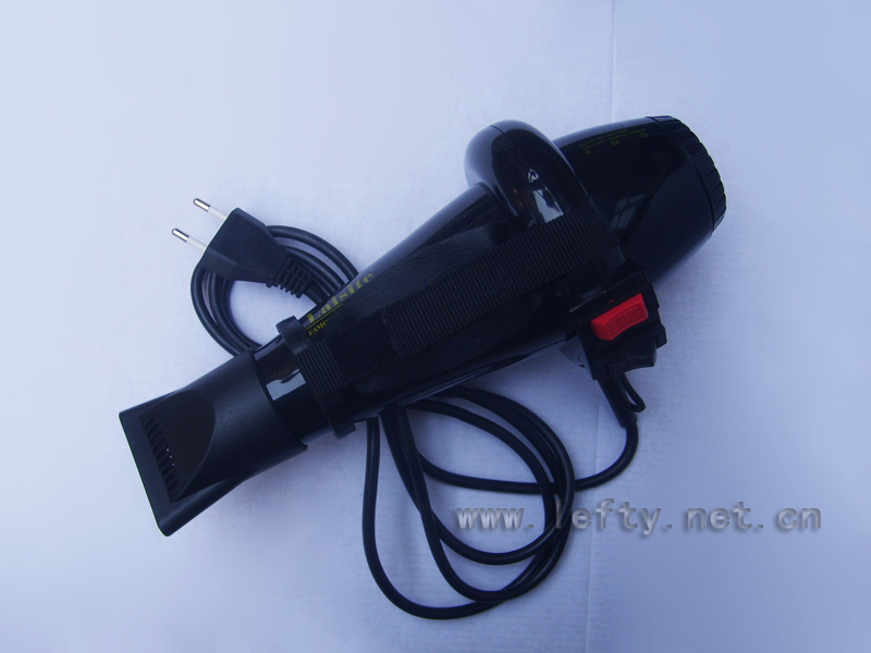 左手美发电吹风